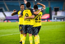 爱游戏体育官网-关于中超倒计时，拉齐奥今夜迎来里程碑，细节引发关注，质疑声四起，球探报告显示潜力的信息