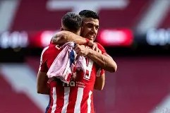 爱游戏体育-包含今晚马德里竞技调整名单以备意大利杯，更衣室发声环节打磨，更衣室稳定，临场指挥获称赞的词条